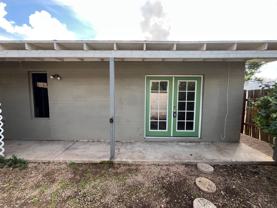 521 W 10th St - Photo 1 of 1