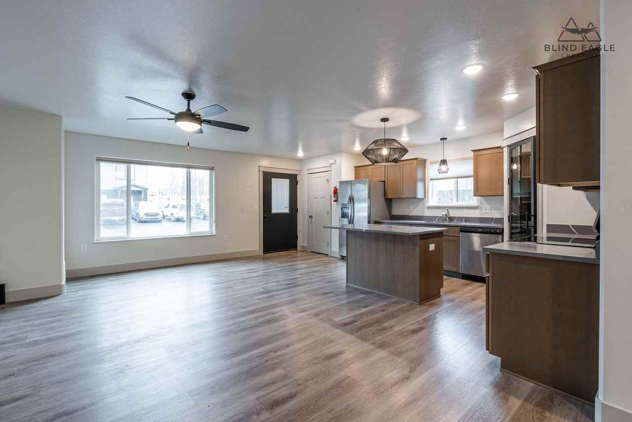 Spruce Ave. - Photo 7 of 22