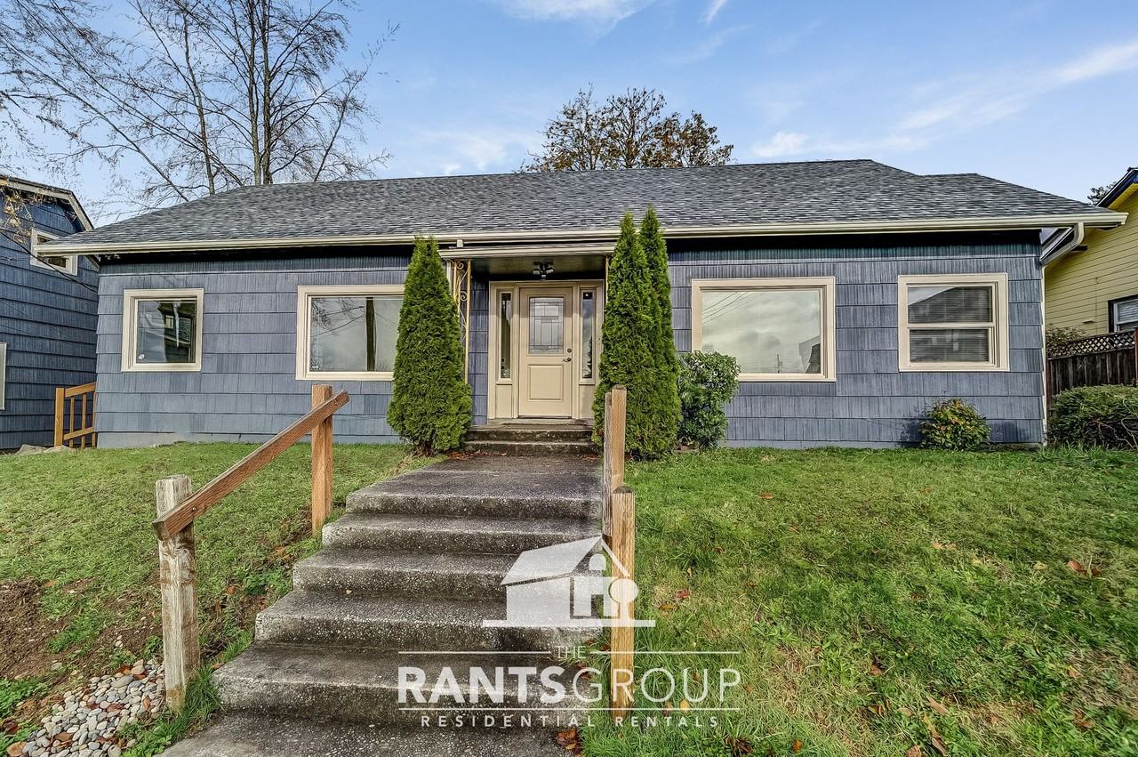 1-bedroom, 1-bathroom apartment located in a prime area close to downtown Olympia! - Photo 4 of 7