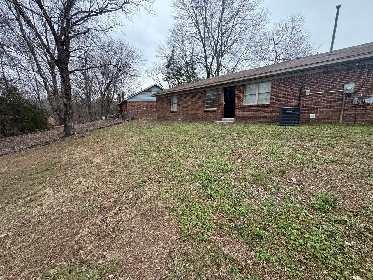 5493 Adams Cir - Photo 6 of 22