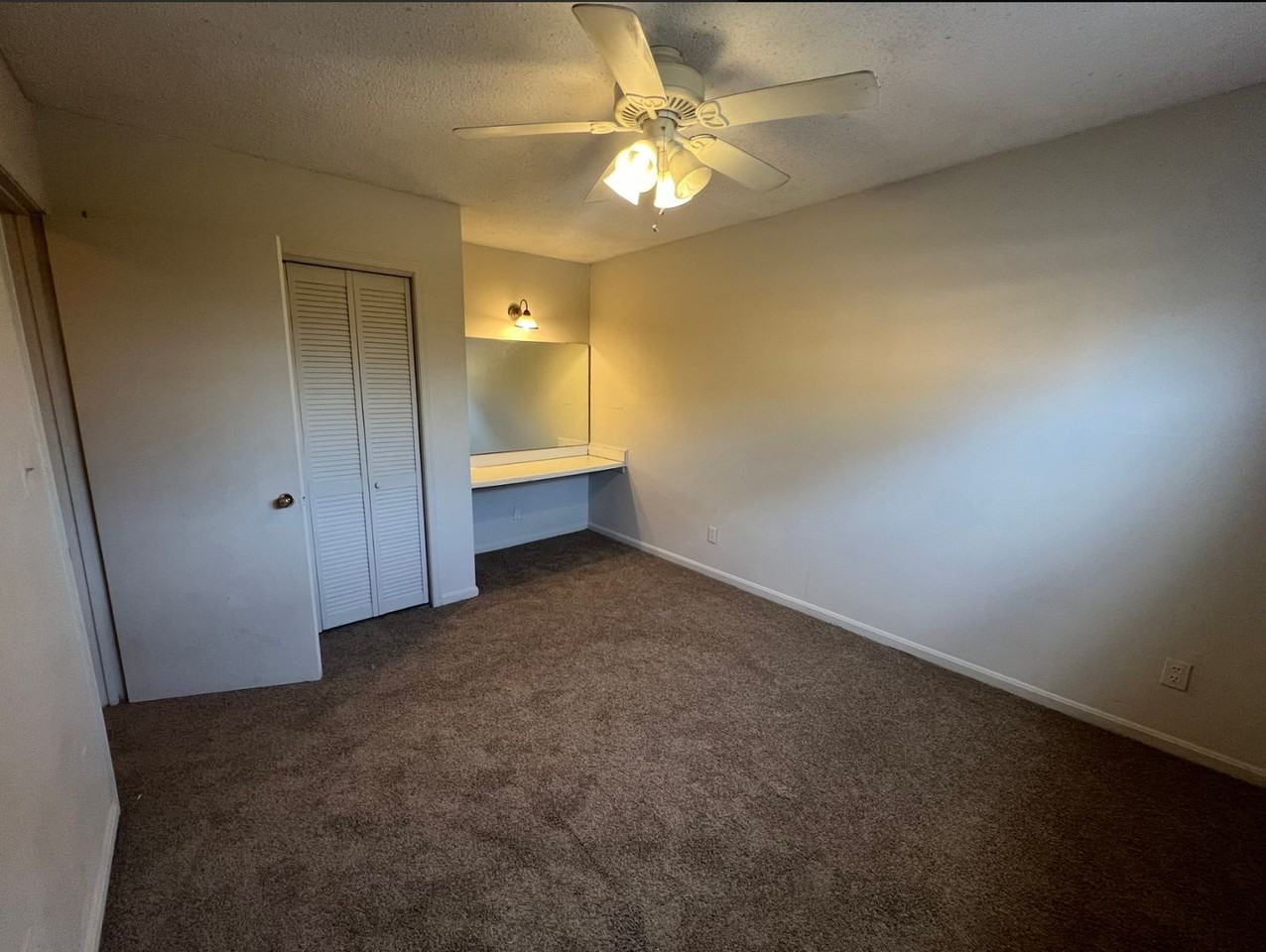 302 Reed Street - Photo 7 of 10