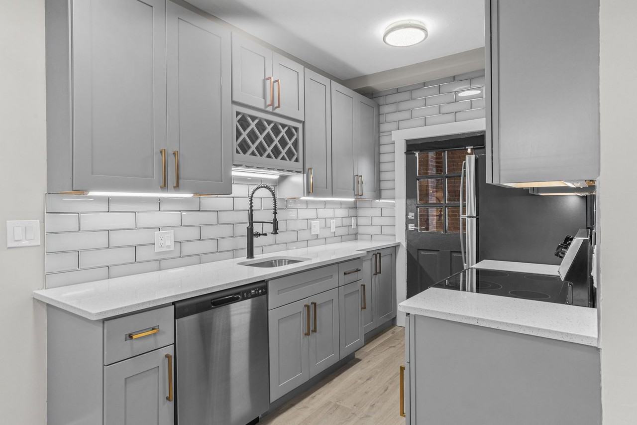 6639 Alamo Ave - Photo 2 of 9