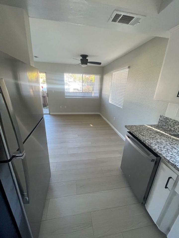 7828 Santa Ysabel Ave #A - Photo 5 of 9