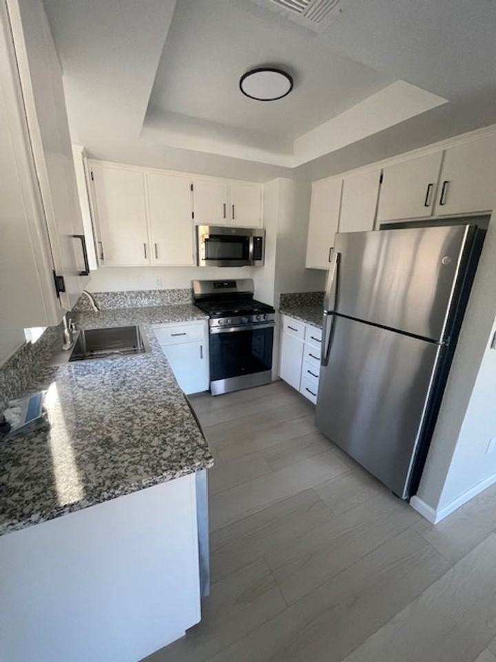 7828 Santa Ysabel Ave #C - Photo 4 of 9