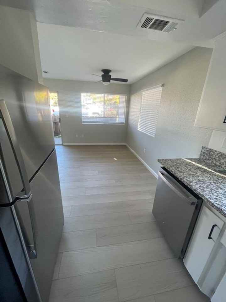 7828 Santa Ysabel Ave #C - Photo 5 of 9