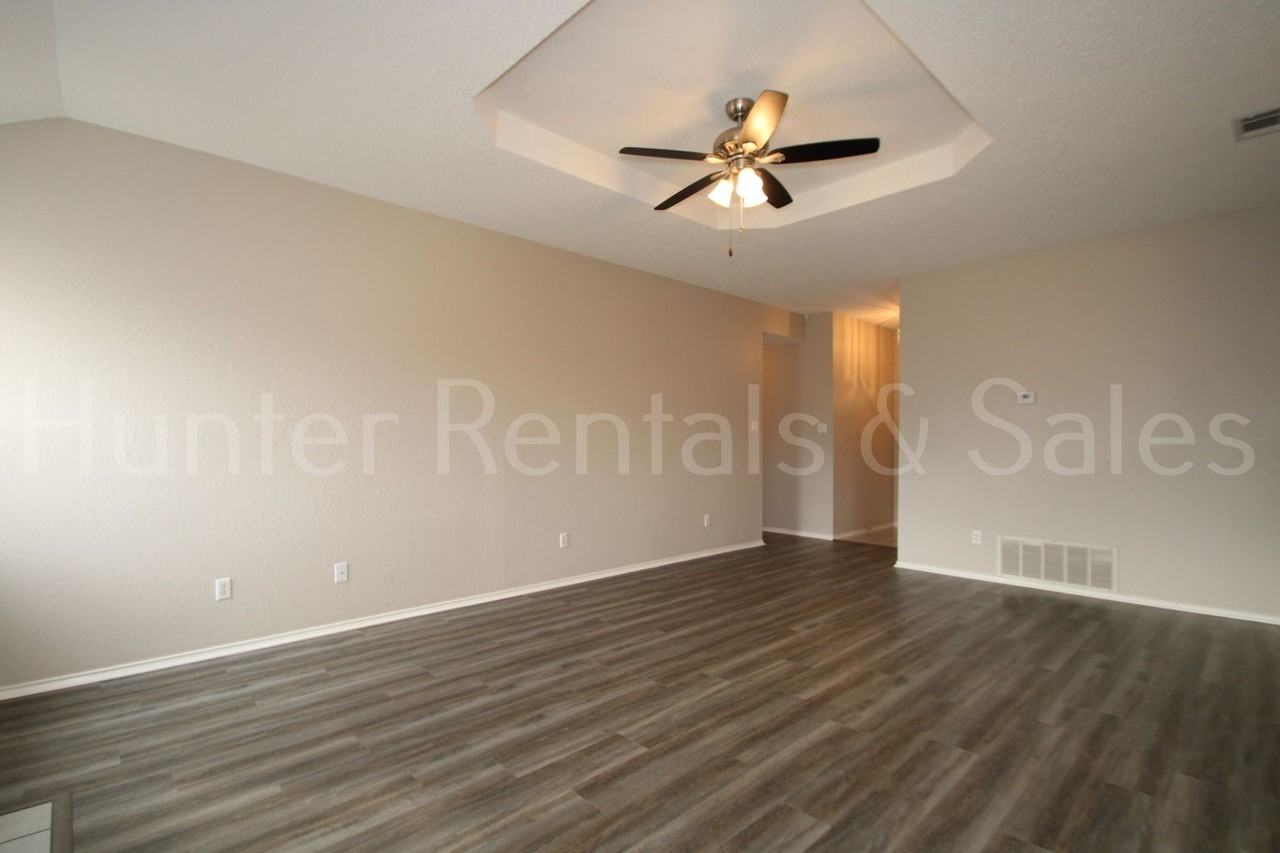 4206 Breckenridge Dr - Photo 5 of 26