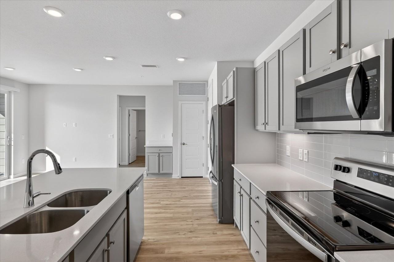 485 Interlocken Blvd #307 - Photo 7 of 27