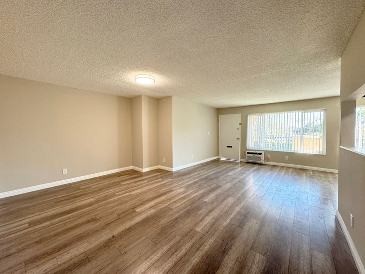 128Chap - Photo 6 of 26