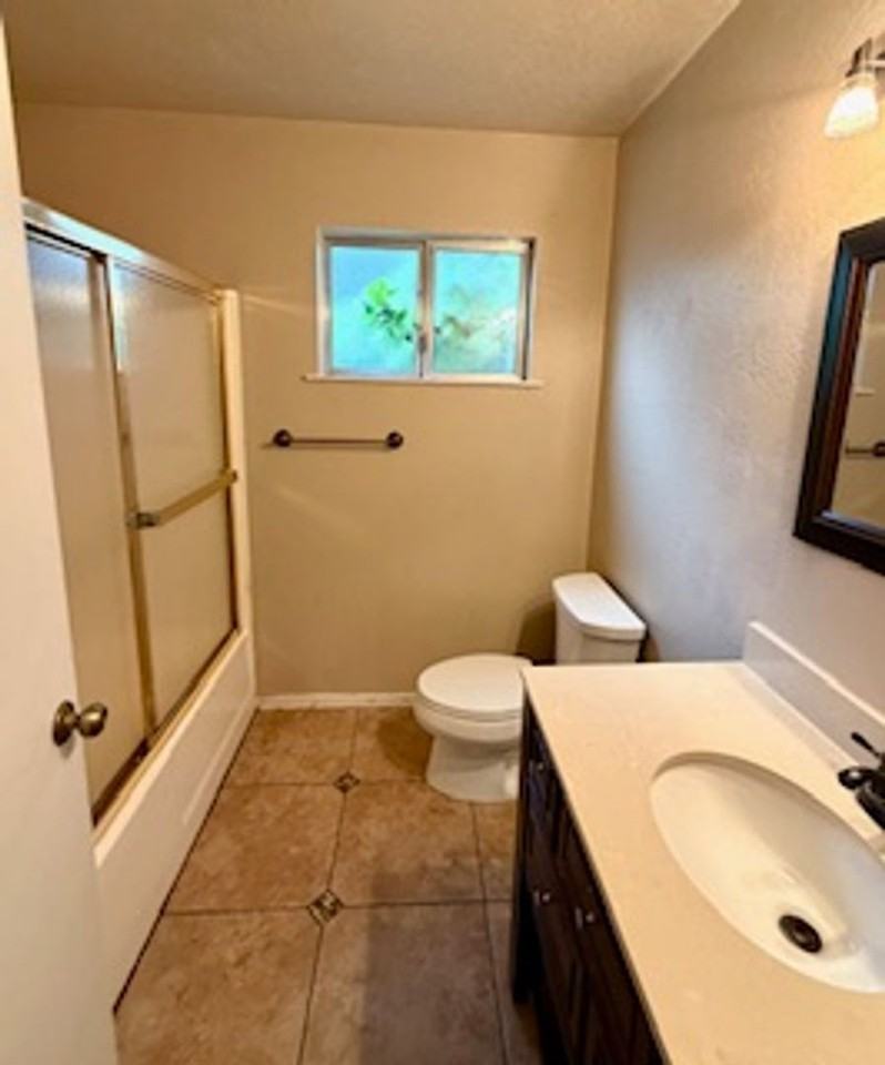 21800 Fallview Dr - Photo 7 of 13