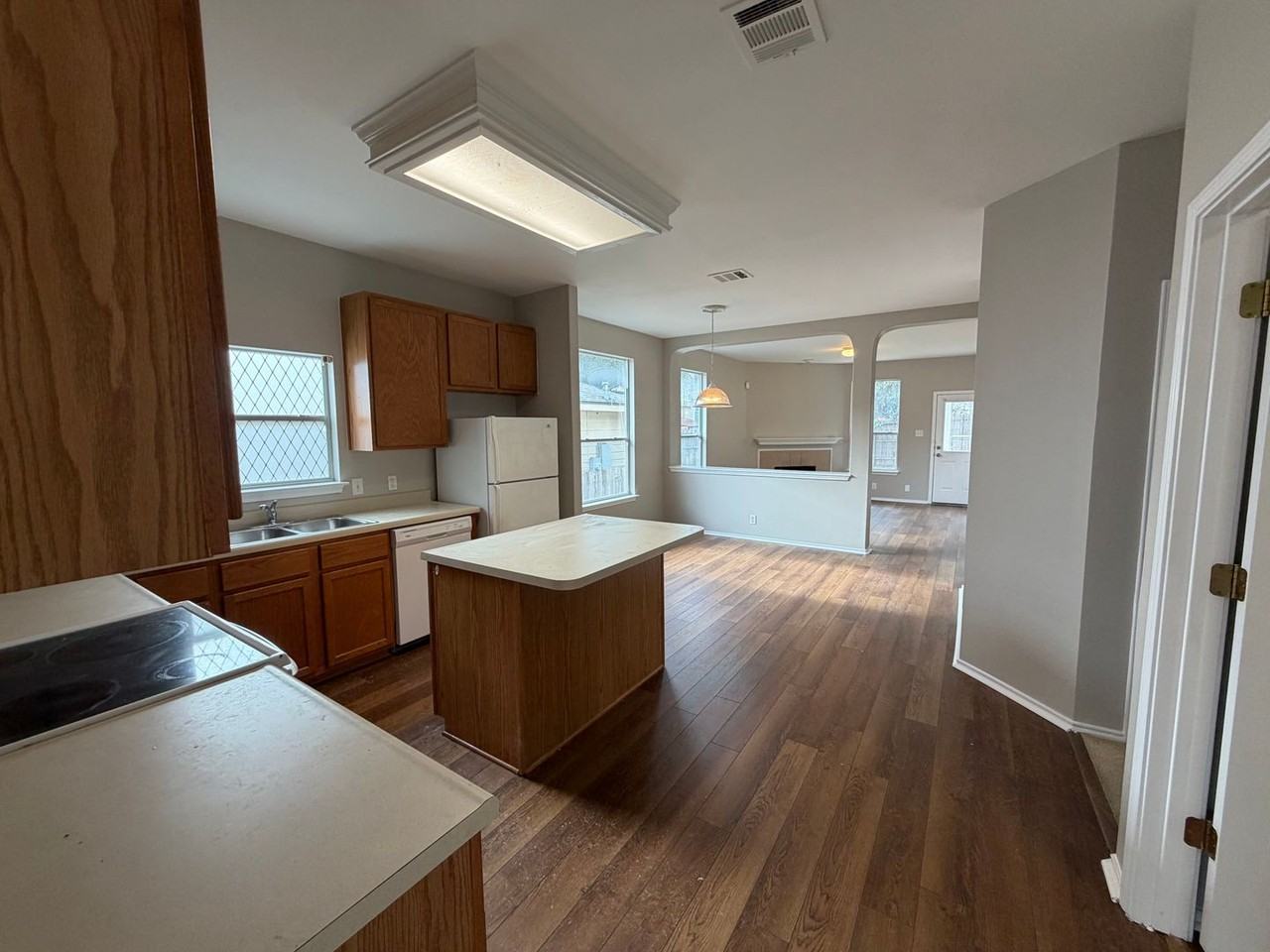 17007 Graham Walk - Photo 6 of 21