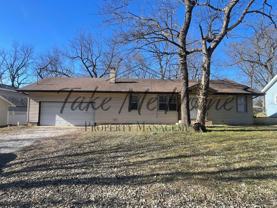 3215 S Franklin Ave - Photo 1 of 1