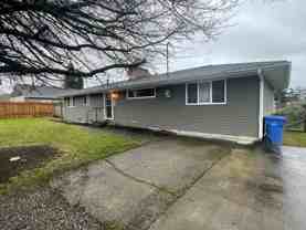 711 Ne 7th Ave - Photo 1 of 1