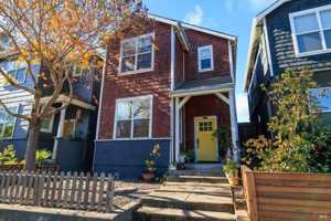 featured image of Petaluma Ave