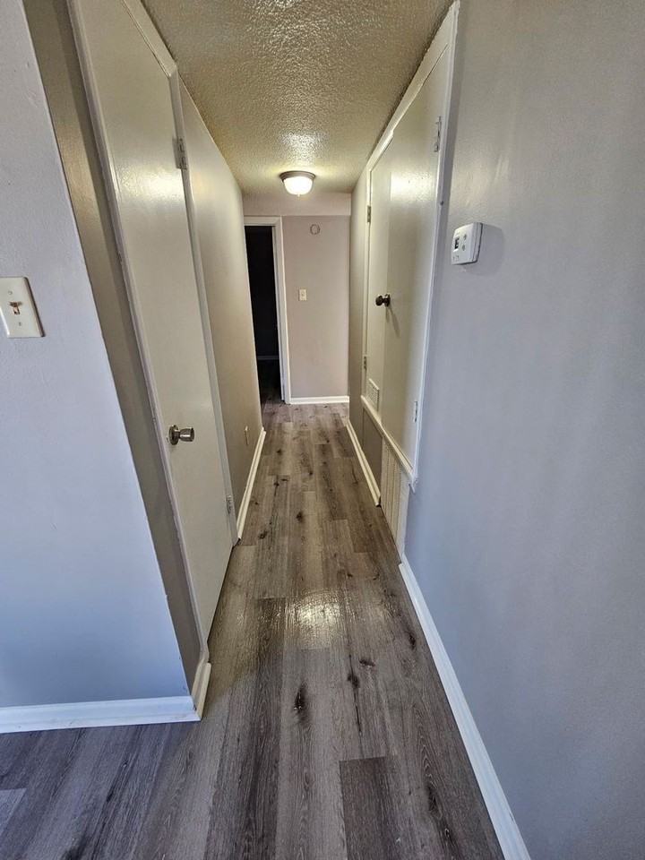 1122 E Stewart Cir - Photo 6 of 10