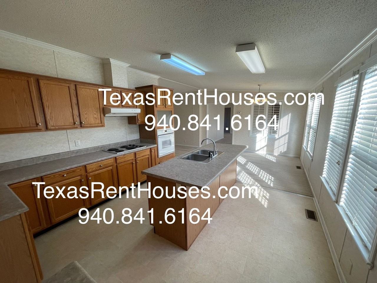 108 W Chestnut St - Photo 5 of 18