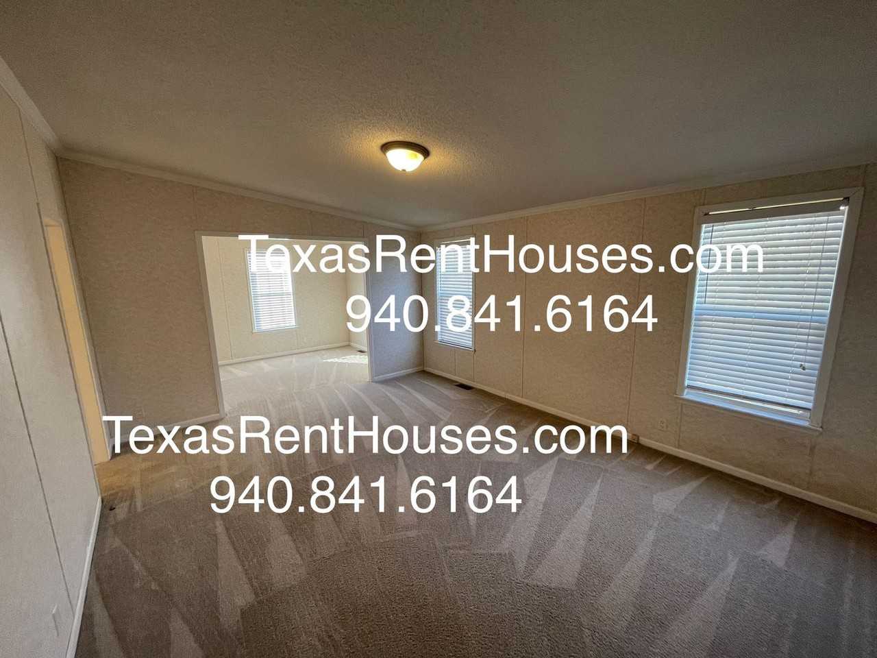 108 W Chestnut St - Photo 7 of 18