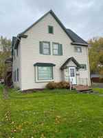 featured image of 4229 Gladstone St