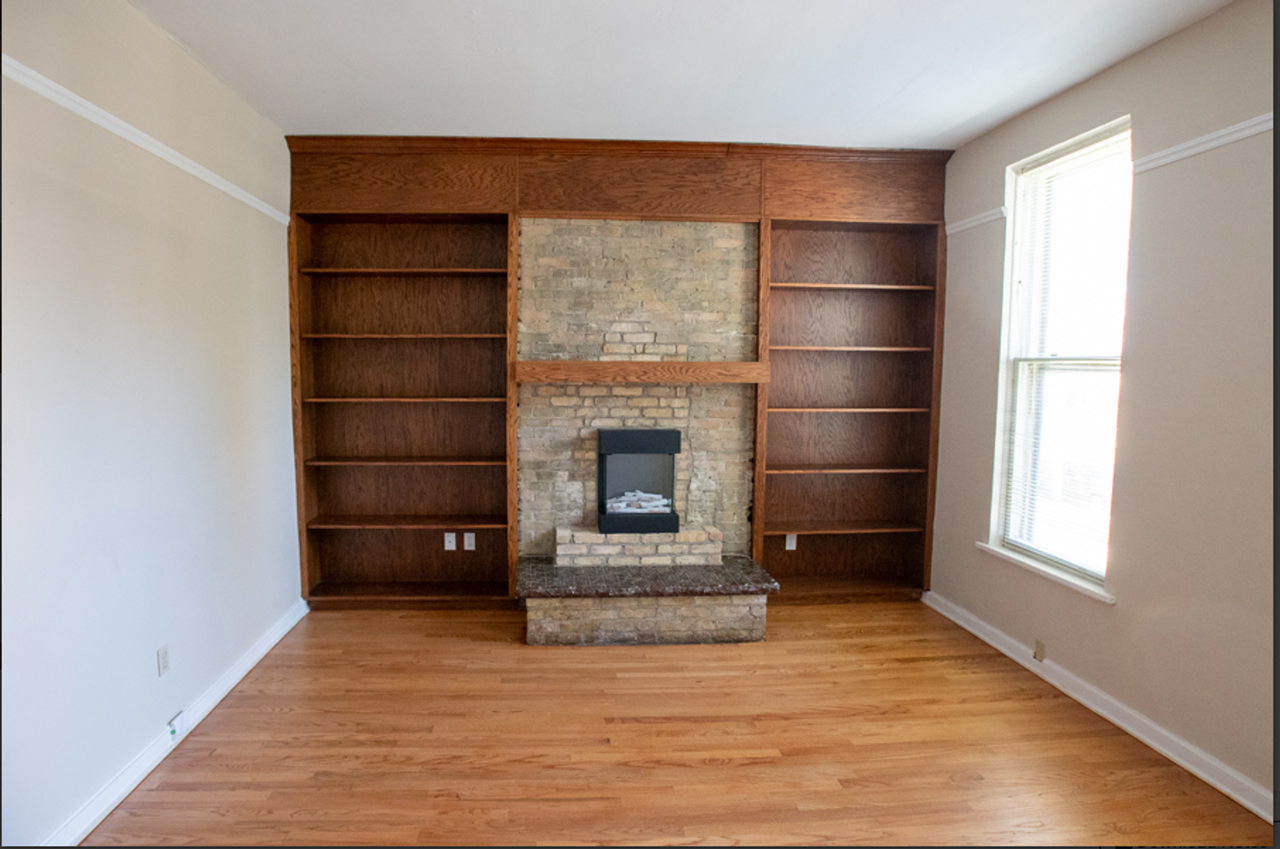 $1595 - 1 BR 1, BA - Brady St - Heat & Electricity Included, Electric Fireplace - 1669 N Humboldt - Photo 2 of 11