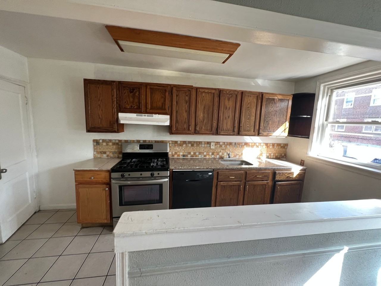 6741 Horrocks St - Photo 6 of 17