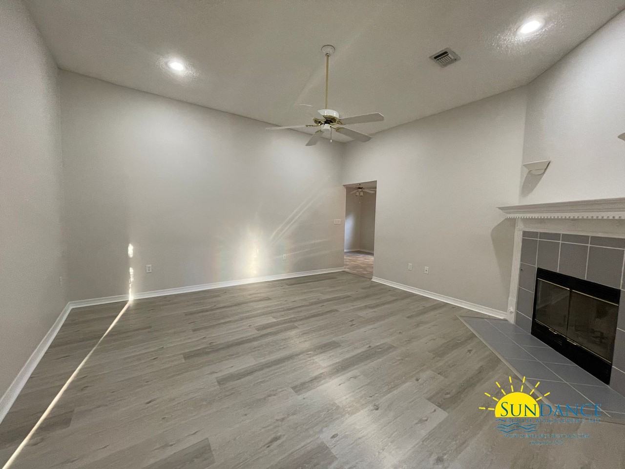 1187 Witshire Ct - Photo 2 of 16