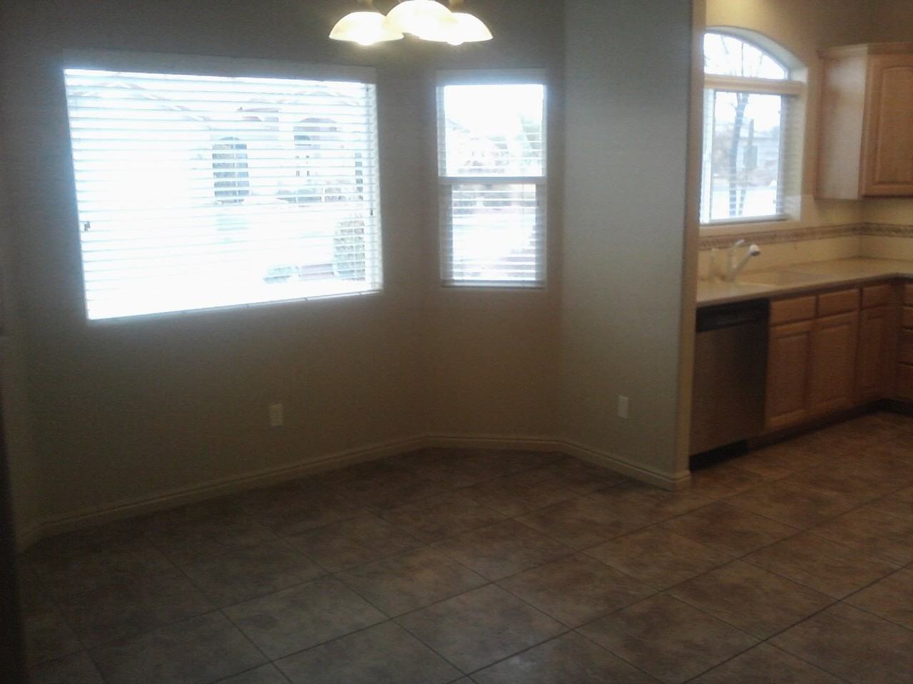 2613 W 510 N - Photo 4 of 13