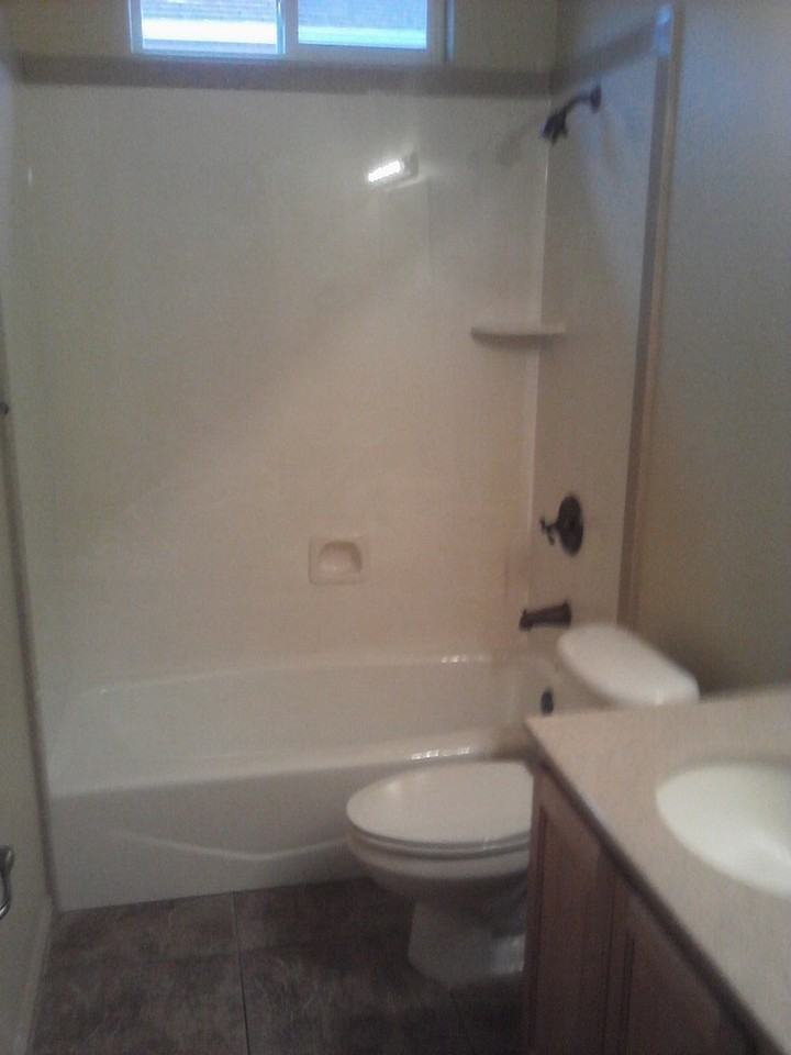 2613 W 510 N - Photo 7 of 13