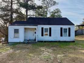 922 E Glenn Ave - Photo 1 of 1