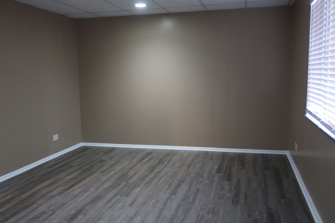 1800 Terrace Ave #4 - Photo 4 of 24