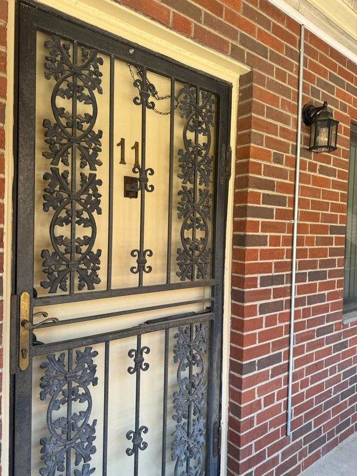 1800 Lake Ave - Photo 2 of 16