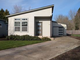 1062 Hatton Ave - Photo 1 of 1