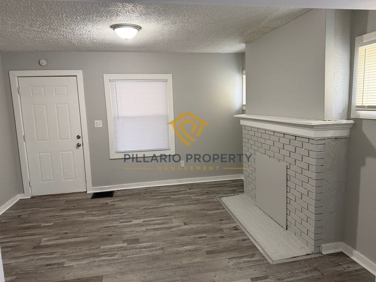 3291 Hovey St - Photo 3 of 12