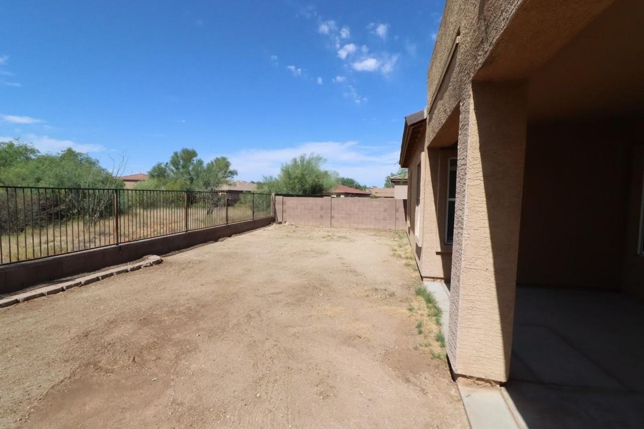 13450 E Hampden Green Way - Photo 2 of 35