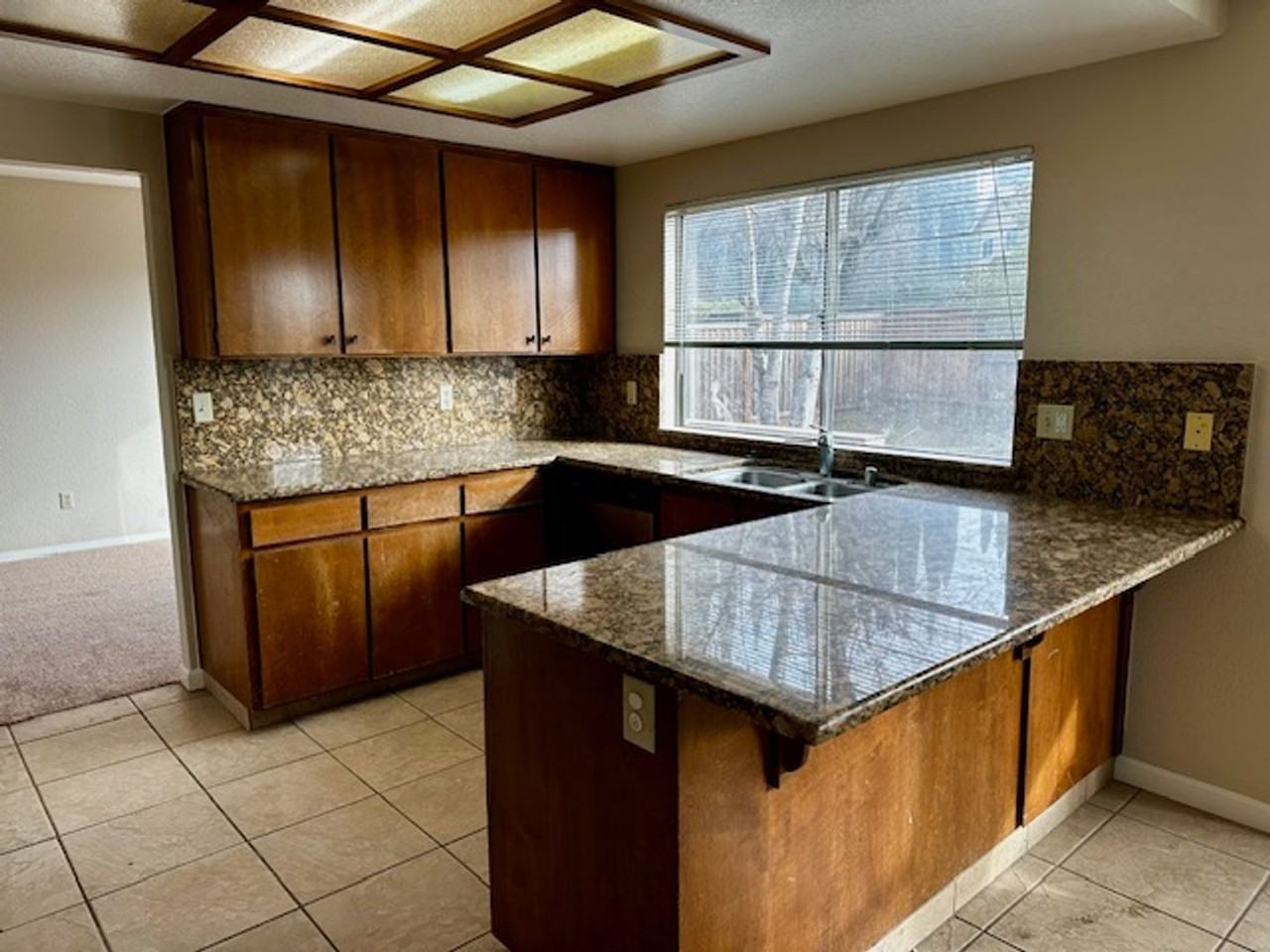 2940 Ponte Mira Way - Photo 4 of 14