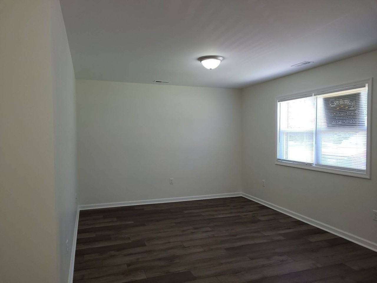 6032 Brookwood Dr - Photo 4 of 25