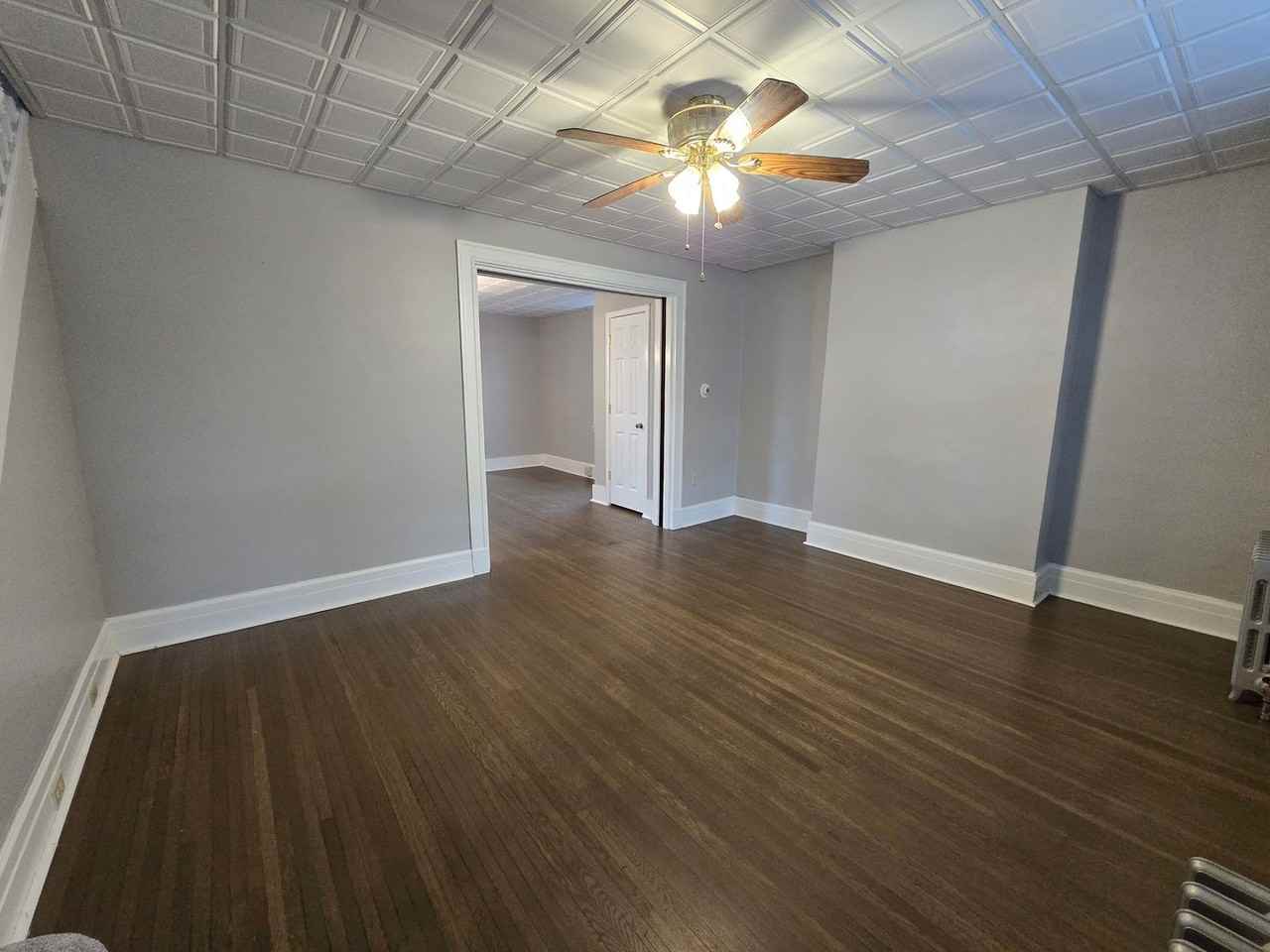 420 Gilmore Ave - Photo 3 of 13