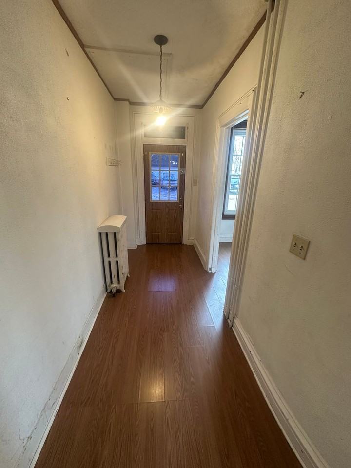 218 S 6th St - Photo 2 of 23