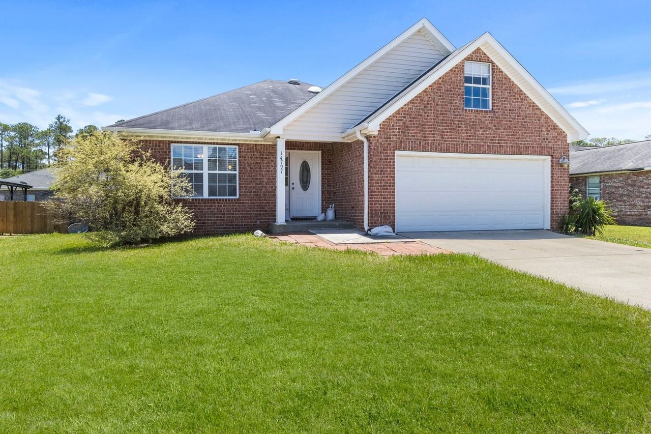 14797 Nassau Dr - Photo 2 of 26