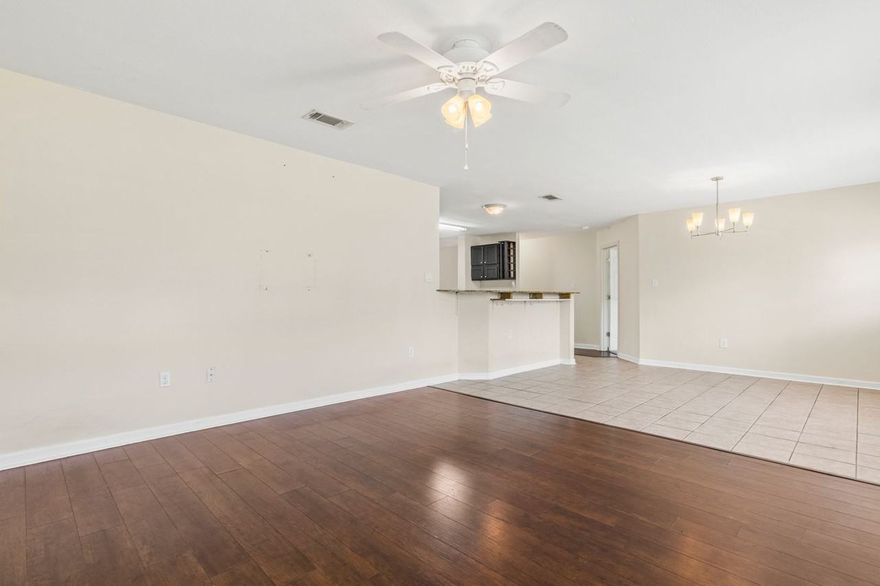 14797 Nassau Dr - Photo 7 of 26