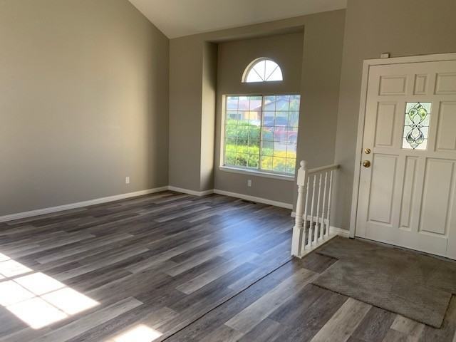 1724 E Madison St - Photo 2 of 20