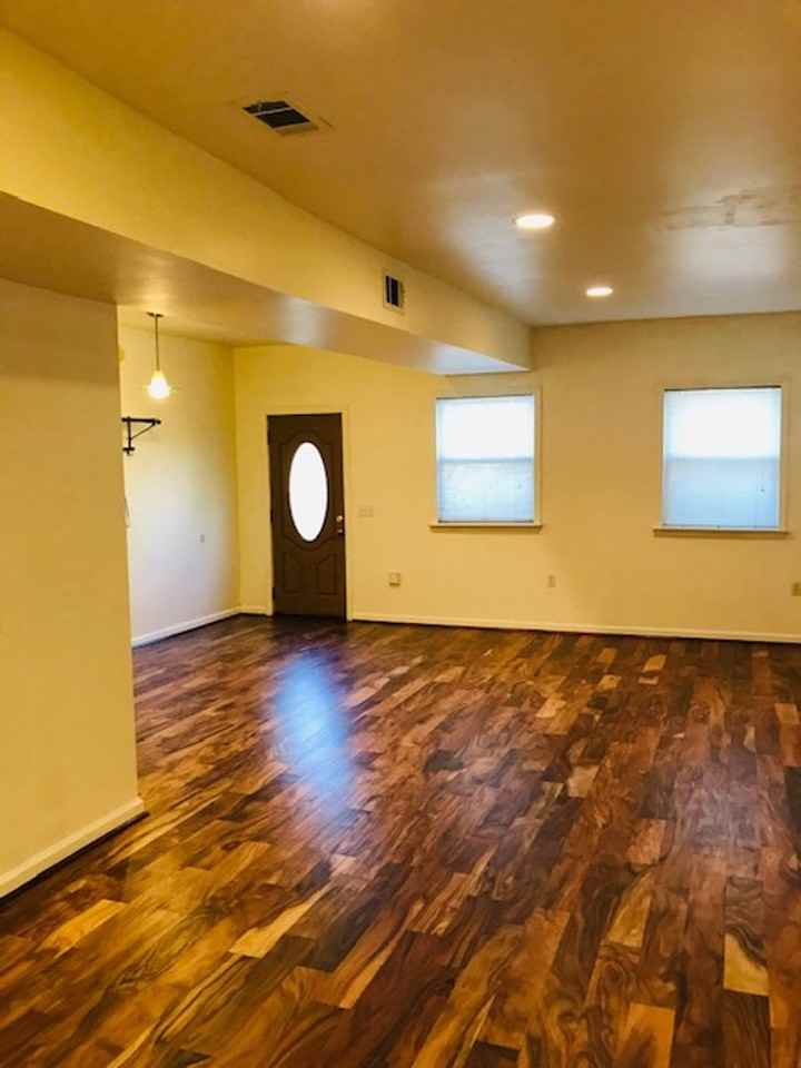 1621 Constitution Ave Ne - Photo 7 of 29