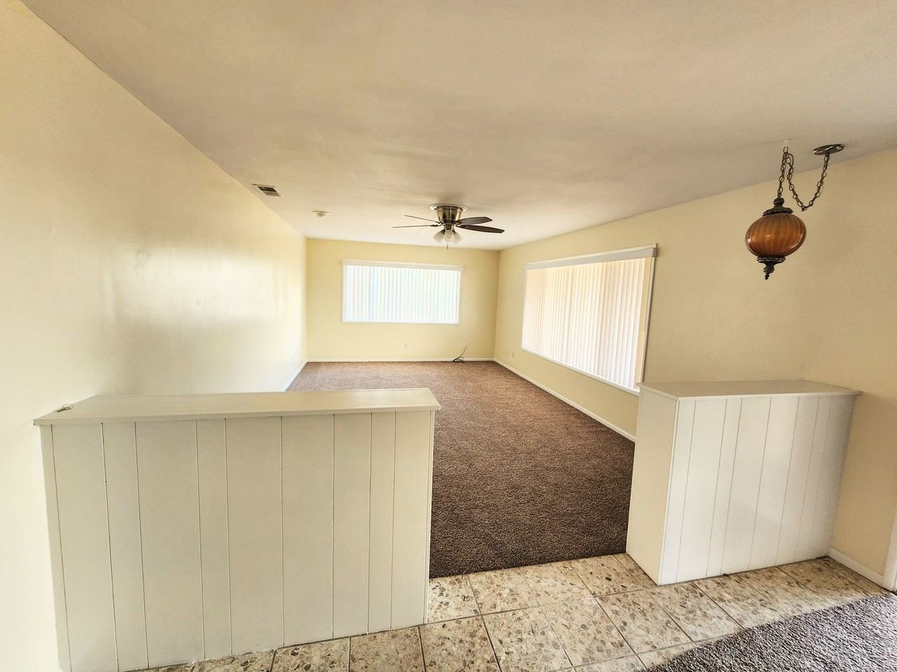 58025 Desert Gold Dr - Photo 4 of 23