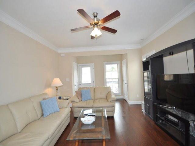 5538 Connor Dr - Photo 6 of 27