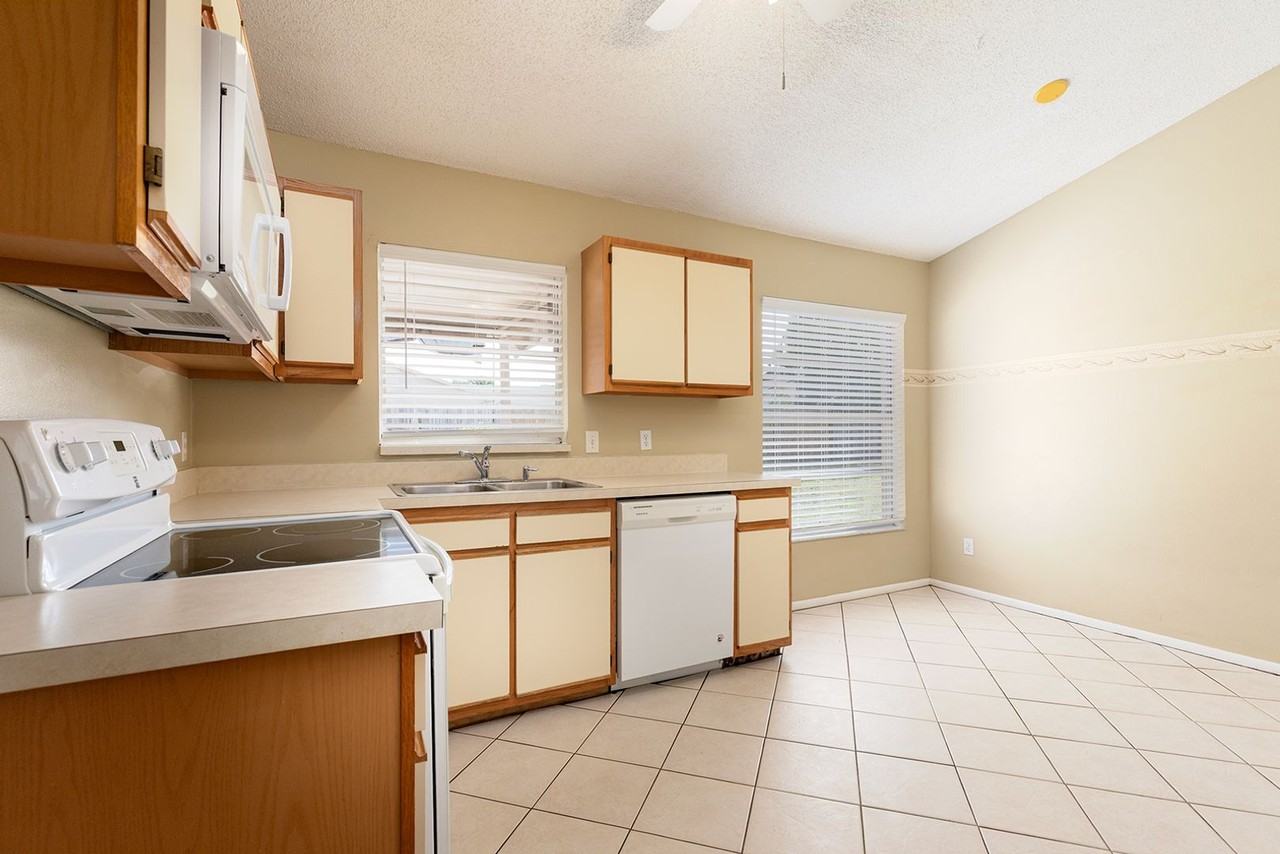 123 Grove Hollow Ct - Photo 7 of 18