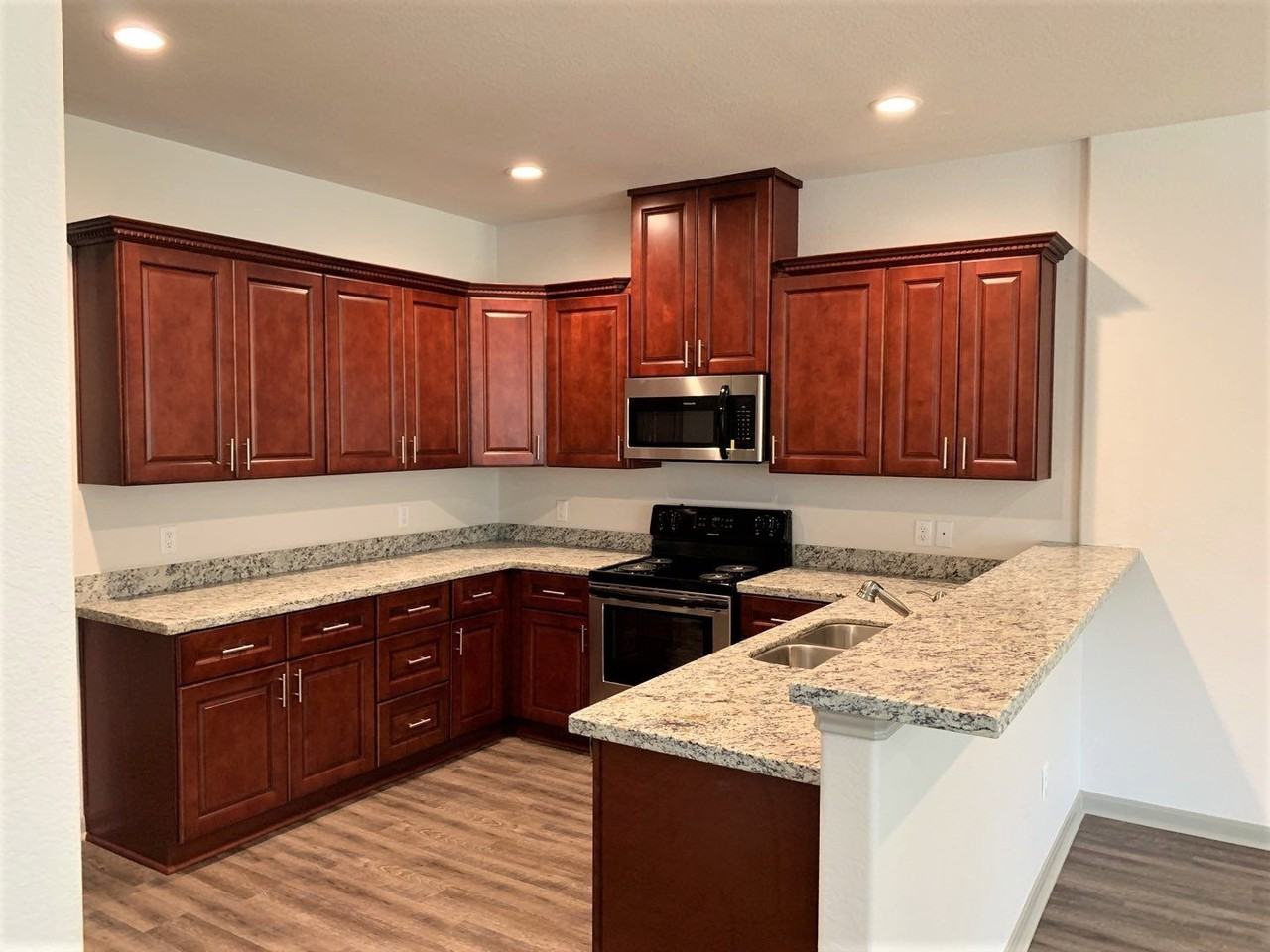 626 Magnolia Bnd - Photo 6 of 14