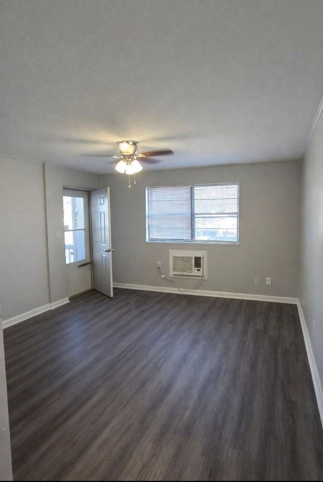 Century Square Apartments - Photo 2 of 8