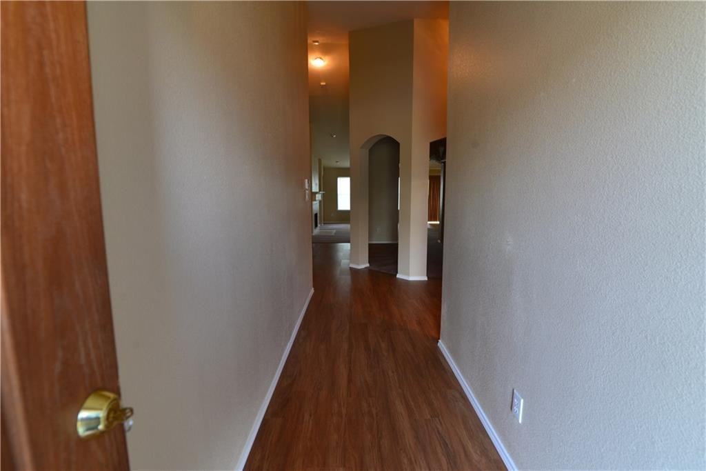 110 Freedom Trl - Photo 2 of 12