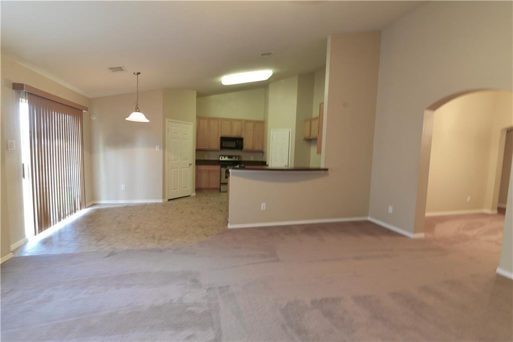 110 Freedom Trl - Photo 7 of 12