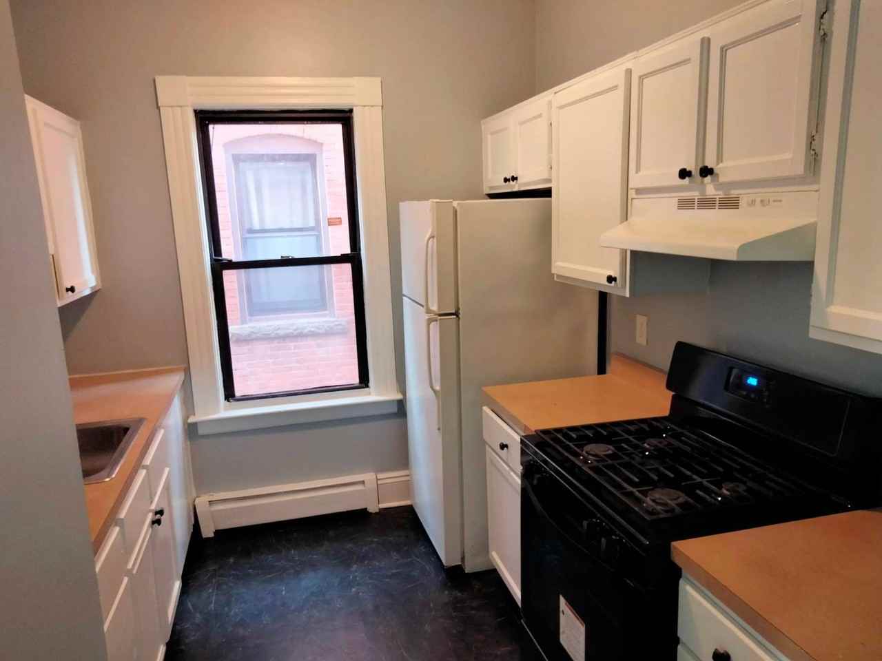 50 Congress St #202 - Photo 5 of 10