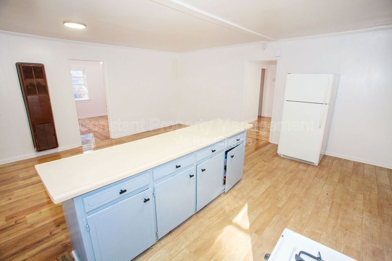 3532 Morgan Dr - Photo 7 of 16