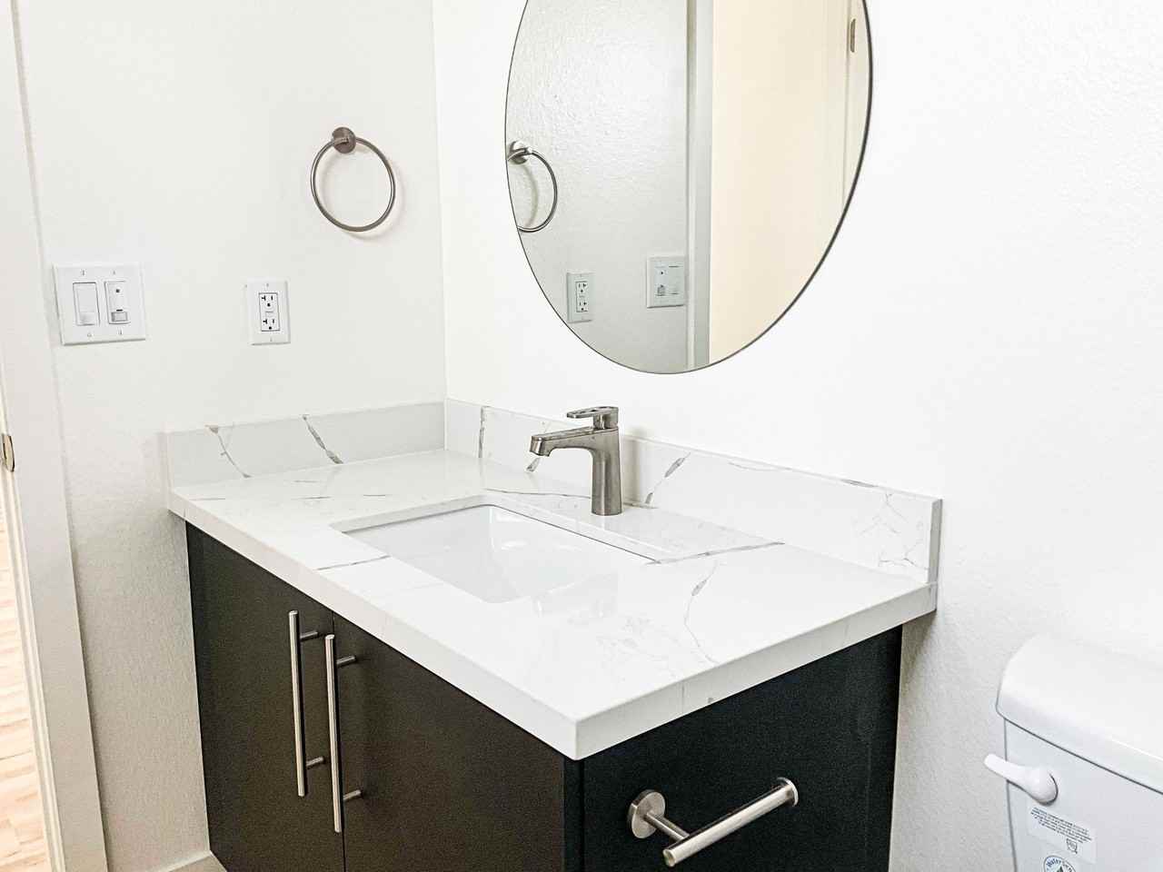 The Adelaide - Photo 6 of 8